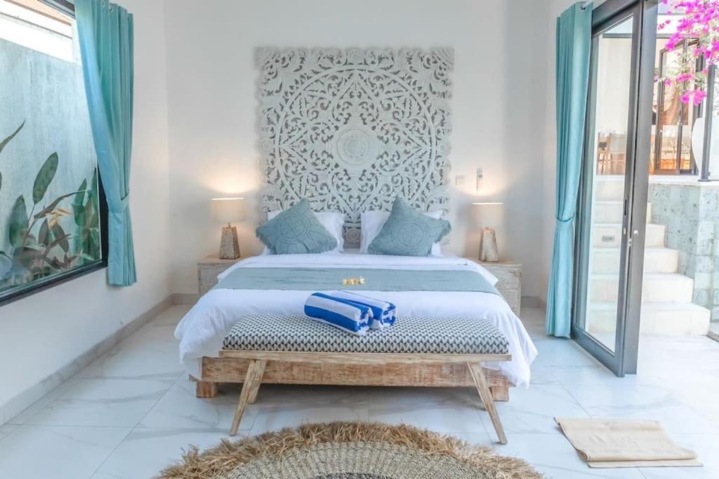 Villa Hakem Elegant And Modern 4 Bedrooms Villa Pool View Canggu Exterior foto